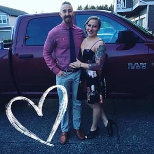 Meet your Posher, Hillary